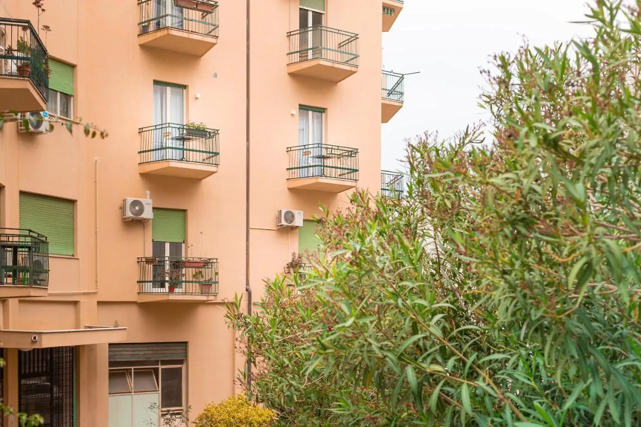 Nooria Sicilian Charme Rooms Cefalù Olaszország
